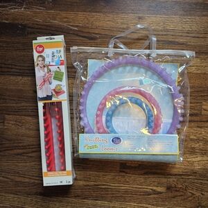 Loops & Threads® Knit Quick™ Knitting Loom Set + Hooks Boye Classic Knit